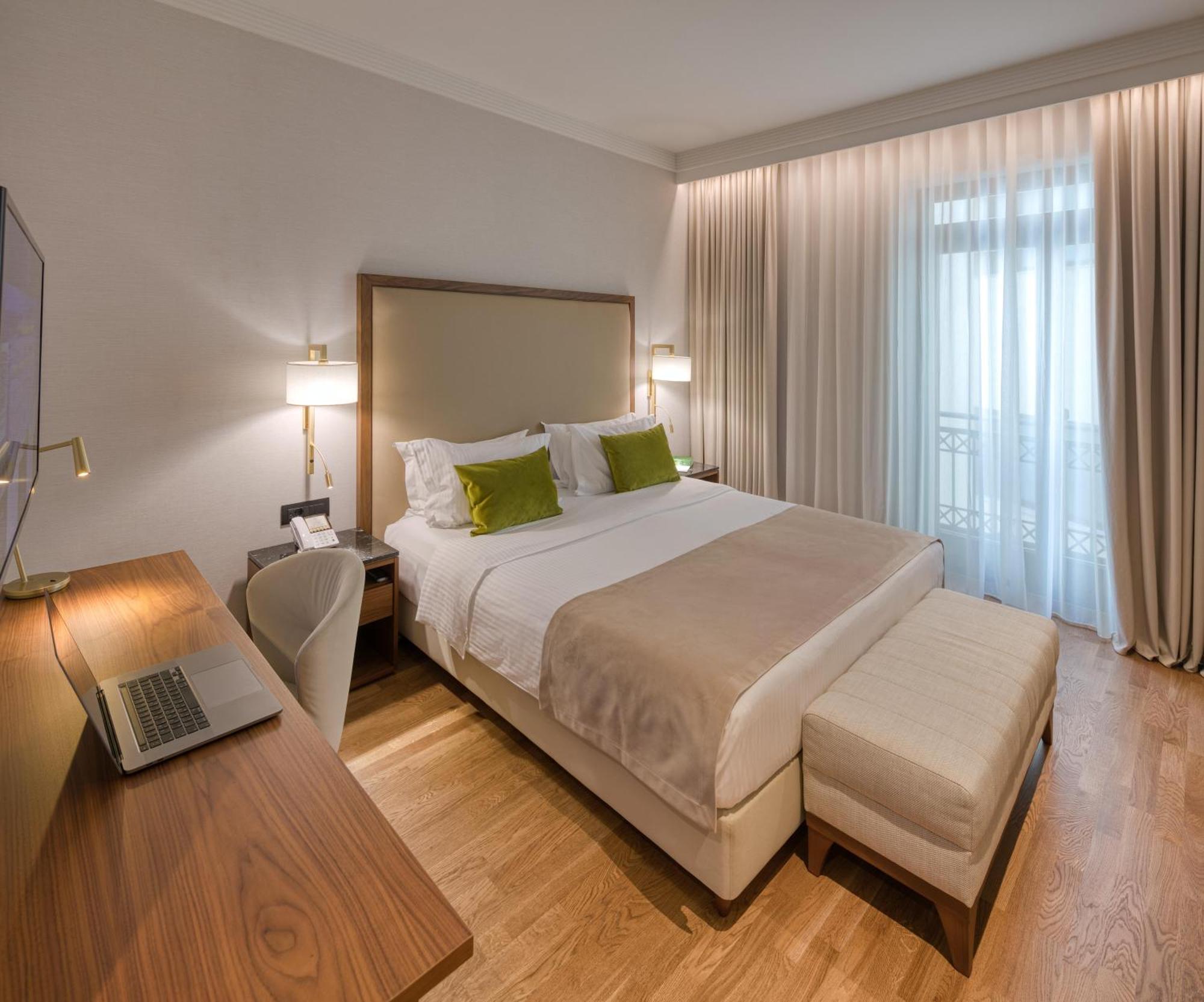 Electra Palace Thessaloniki Exterior photo A room at the hotel